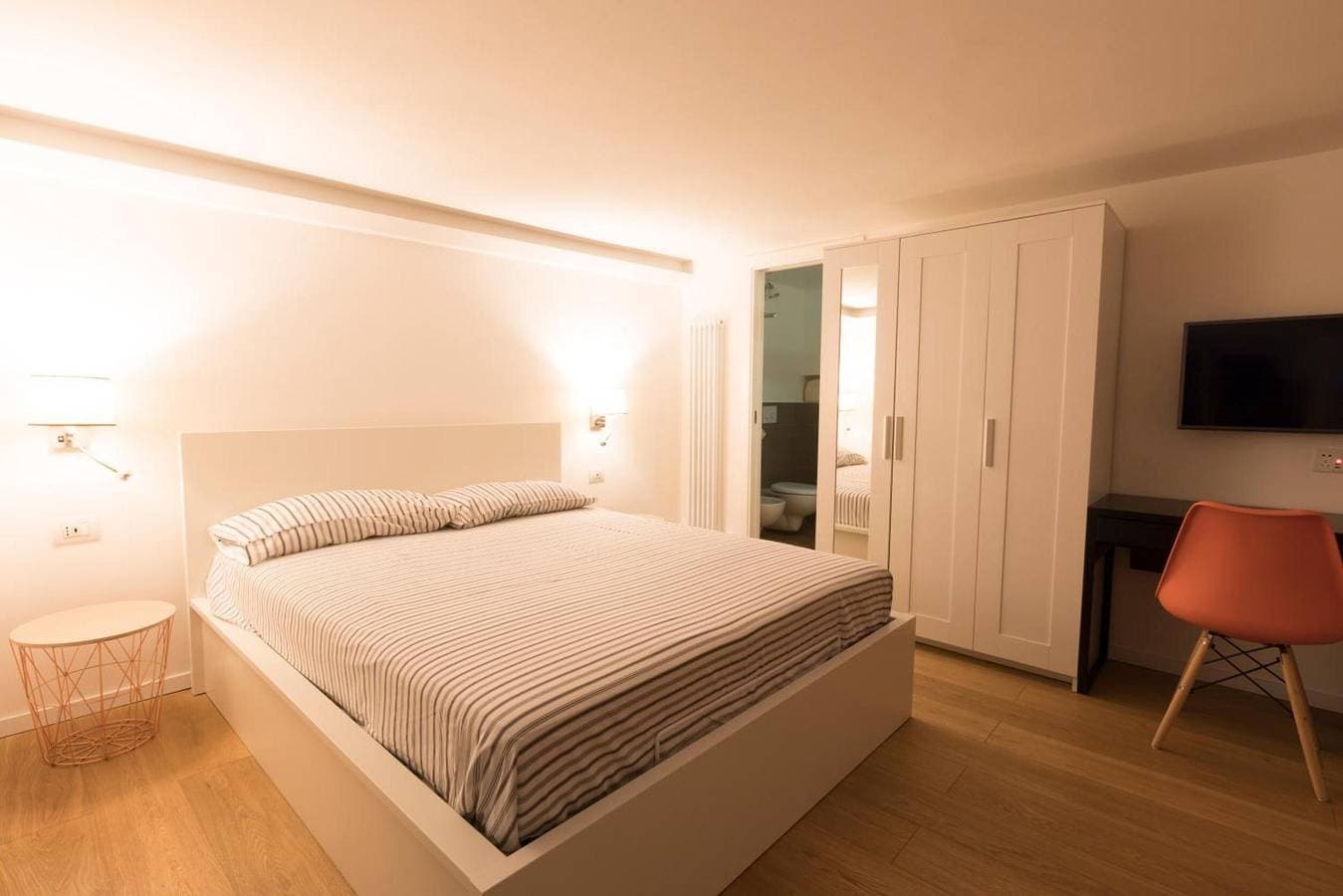 Foto 6 von 14: Apartment 'Fabrizio Ai Gradoni Di Chiaia' mit Balkon, WLAN und Klimaanlage