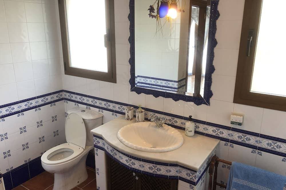 Foto 11 von 30: Privatvilla mit Pool, 4 Gehminuten vom Strand El Faro entfernt, Glasfasernetz