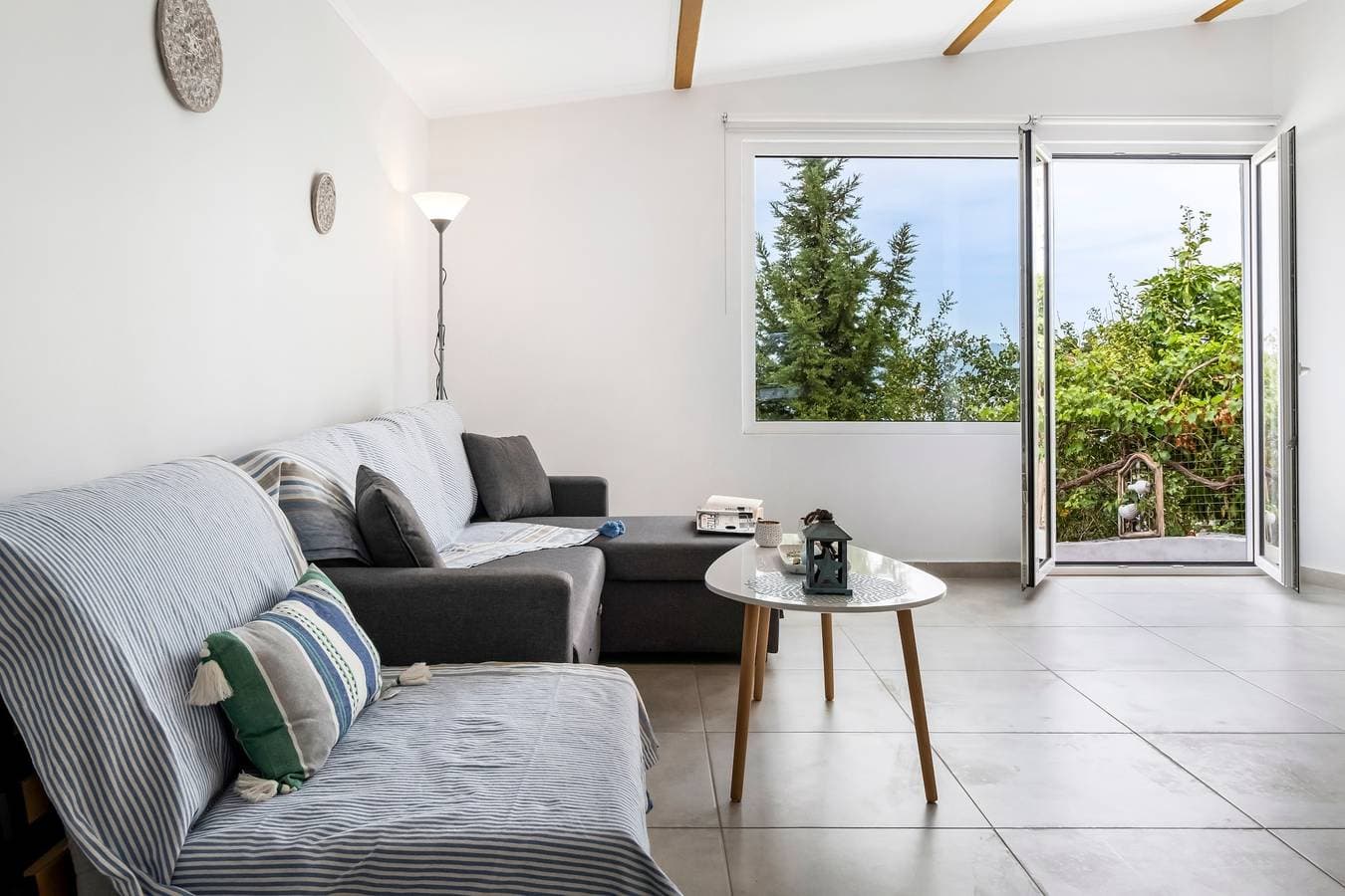 Foto 4 von 22: Ferienwohnung "Skorpios View" mit Meerblick, privater Terrasse und WLAN