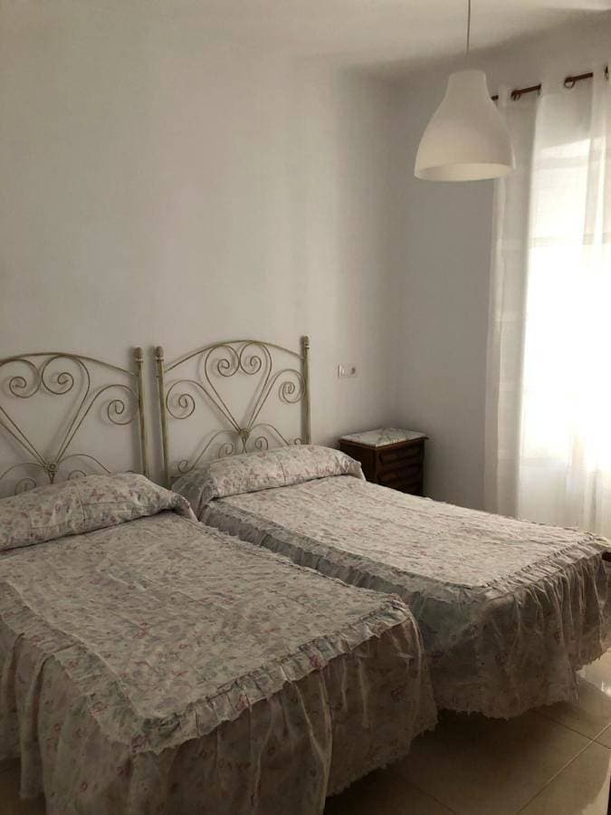 Foto 3 von 14: Double or Twin Room with Shared Bathroom