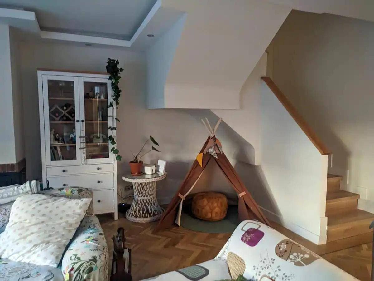 Foto 4 von 30: Three-Bedroom House