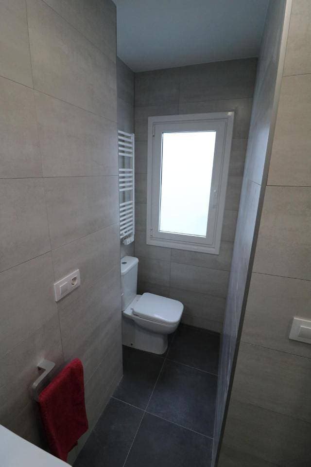 Foto 10 von 36: Three-Bedroom Apartment