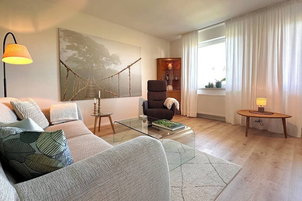 Foto 11 von 30: 5-Sterne Ferienwohnung Panorama-Suite mit Traumaussicht, Garten und Sauna