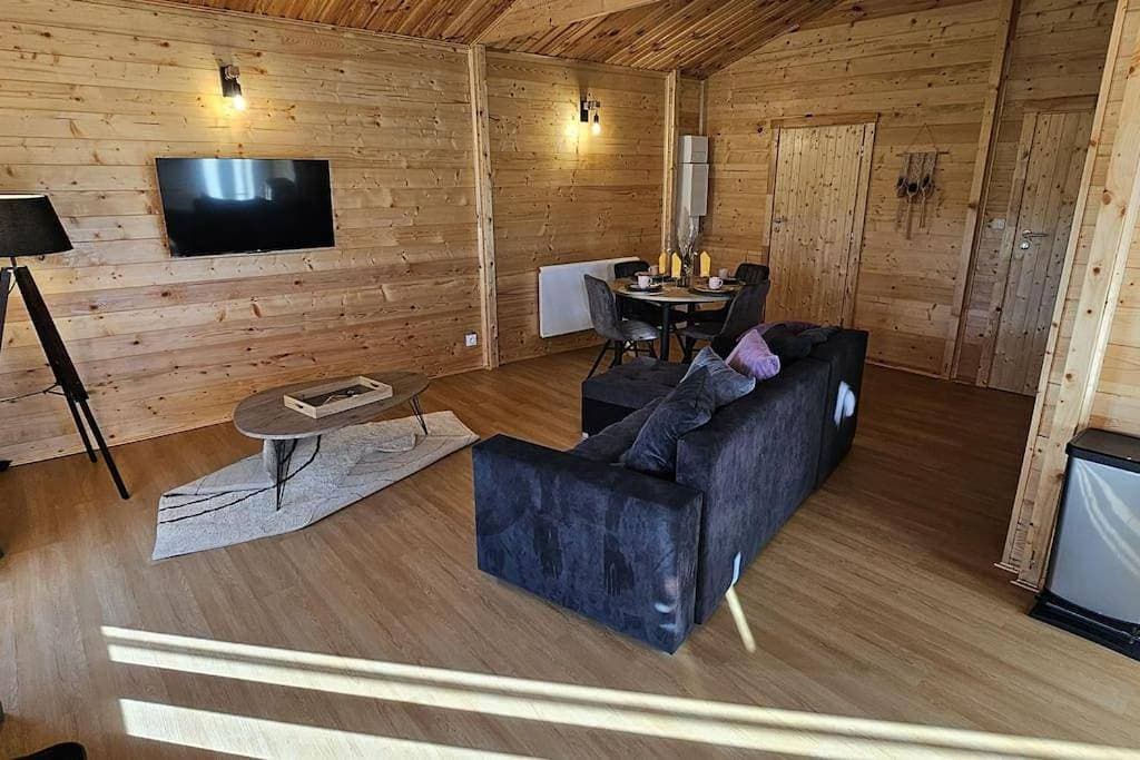 Foto 7 von 9: Two-Bedroom Chalet