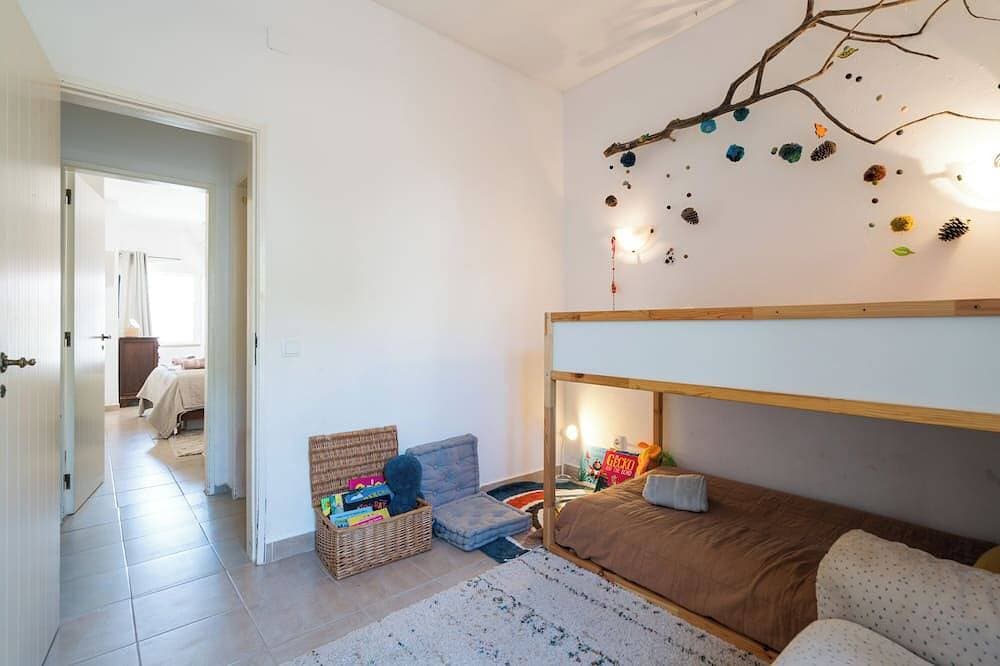 Foto 7 von 30: Boho Beach House & Garden: Secluded Location, Seconds to the Beach