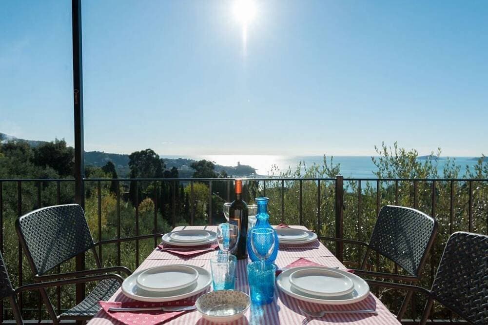 Ulivi House: Anwesen / Landgut - Lerici mit parking und Swimming Pool 1
