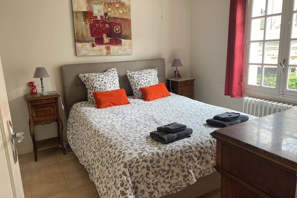 Foto 4 von 30: Provence-Cotignac 3 Bd-1 1/2 Bad private Villa mit Pool im Dorfzentrum