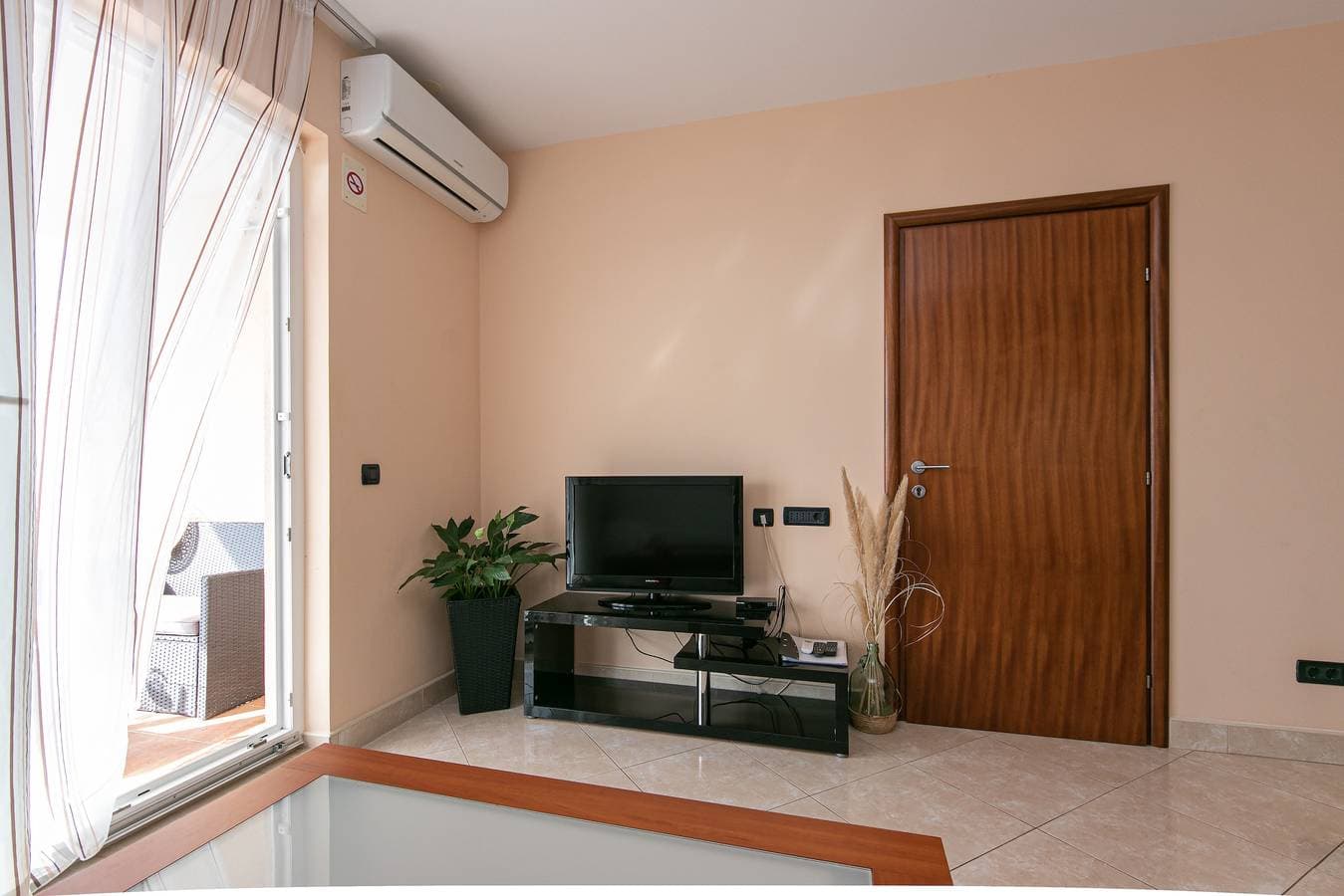 Foto 12 von 29: 2-Zimmer-Ferienwohnung mit Terrasse und Meerblick Brela, Makarska A-20065-b