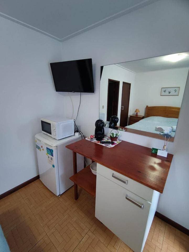 Foto 11 von 16: Double Room with Private Bathroom