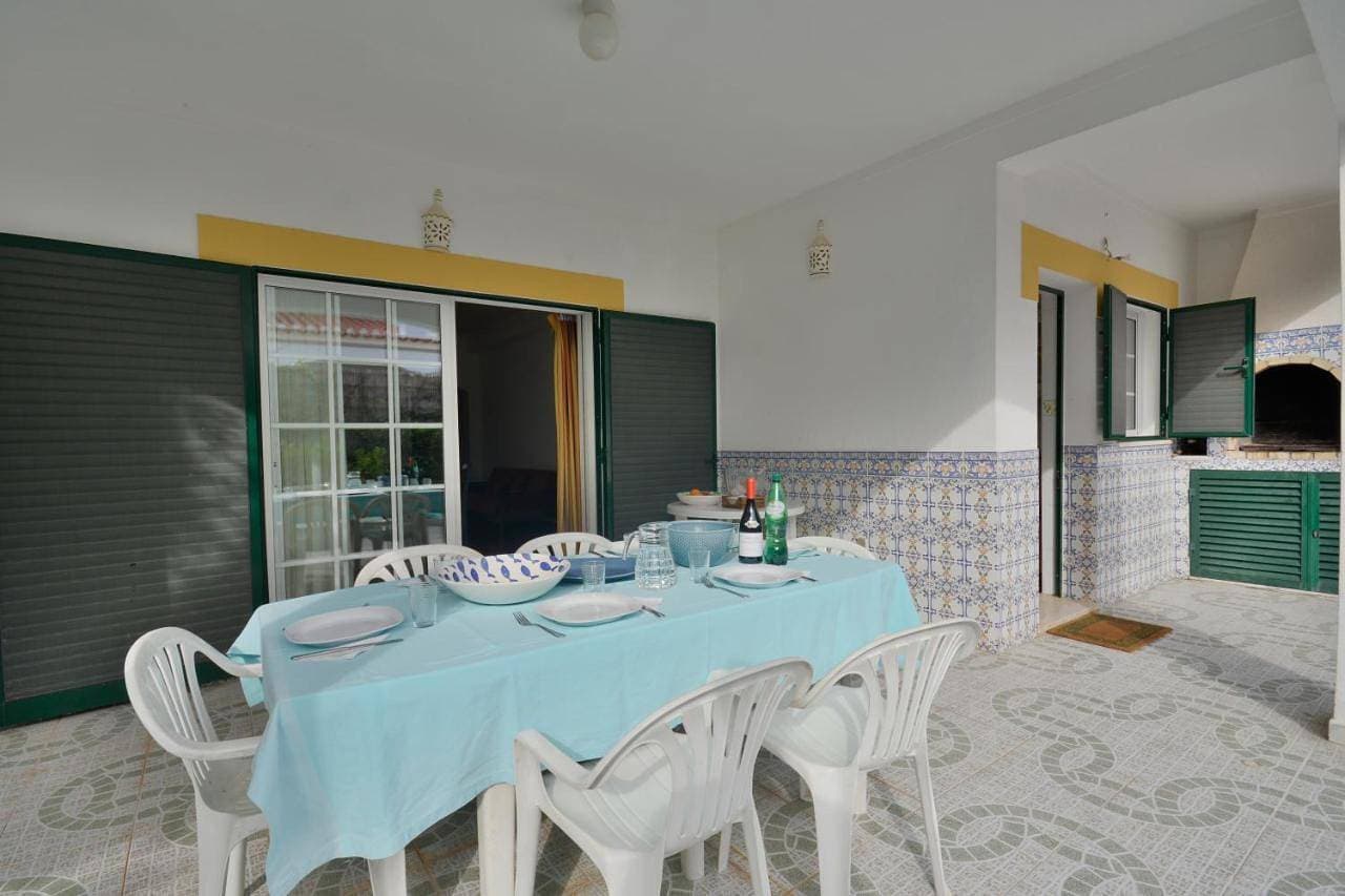 Foto 5 von 41: Villa - Beach Front