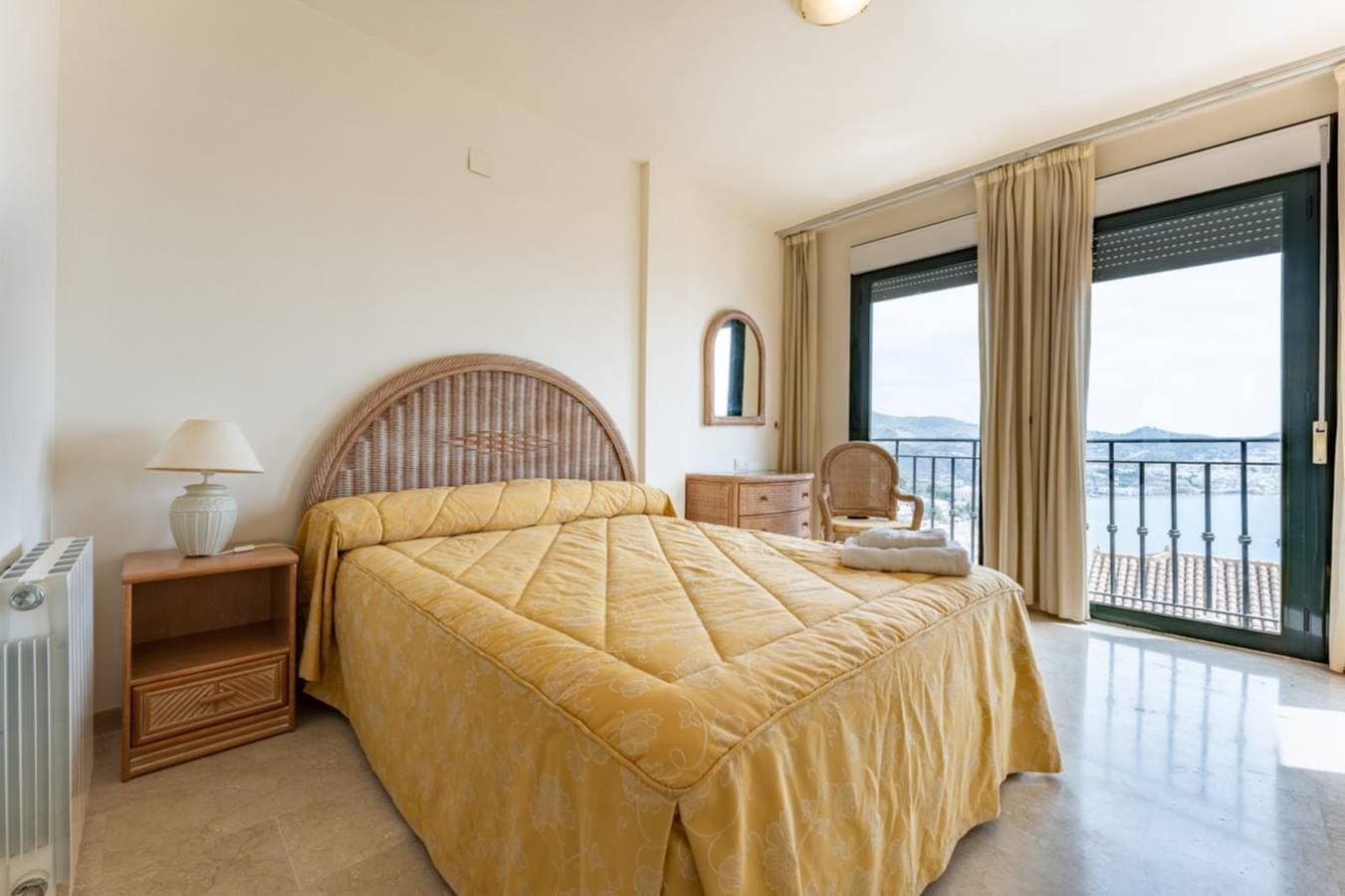 Foto 9 von 34: Ferienwohnung für 4 Personen mit Balkon/Terrasse