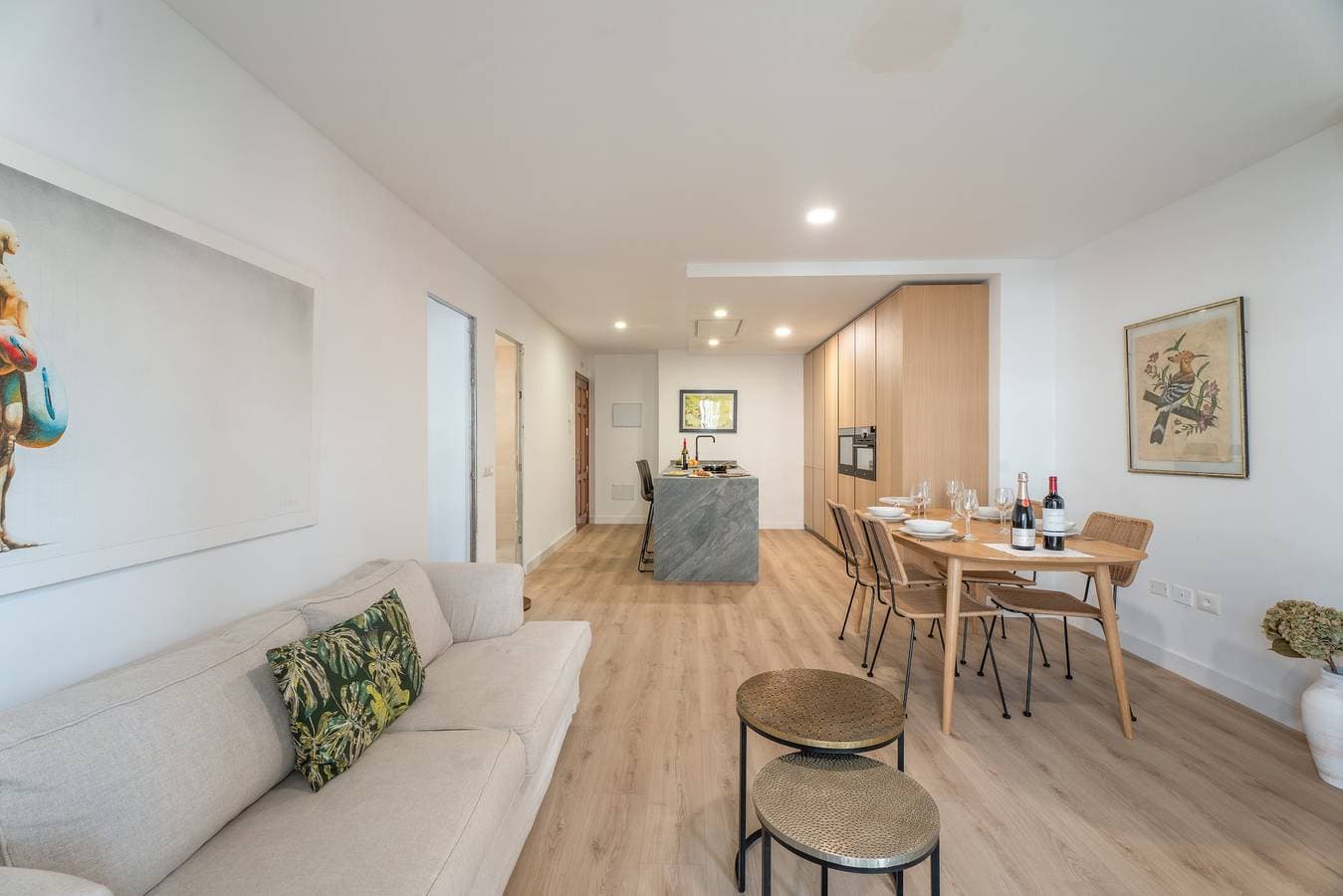 Foto 4 von 25: Ferienwohnung 'Apto 1B · Rincón Gourmet Alcalá' mit Balkon, WLAN & Klimaanlage