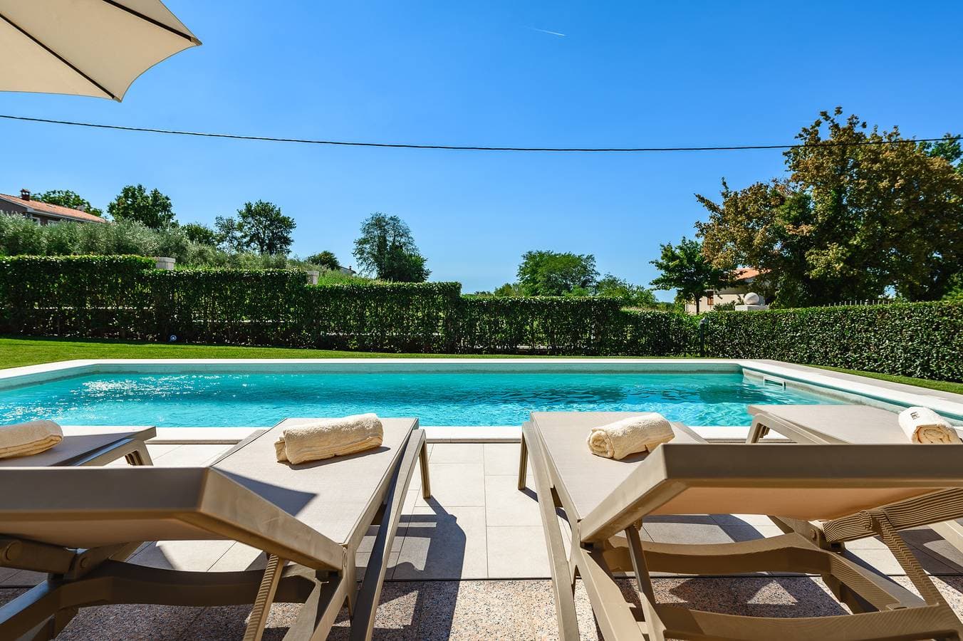 Premium Apartment Silvia with pool 1