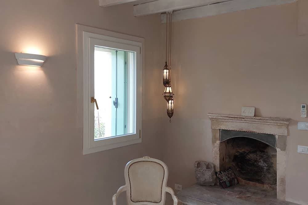 Foto 12 von 30: 2-4  Personen, Cottage,  Weinfelder und Olivenbäume