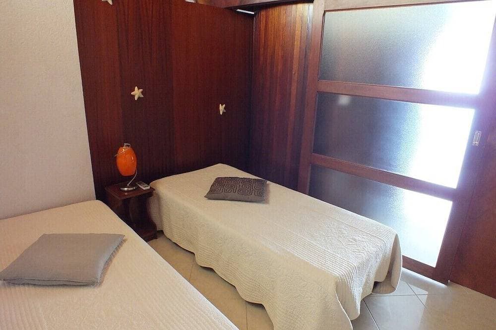 Foto 4 von 28: T2 am Wasser, Klimaanlage, Wi-Fi, Parkplatz, Pool, direktem Zugang zum Strand