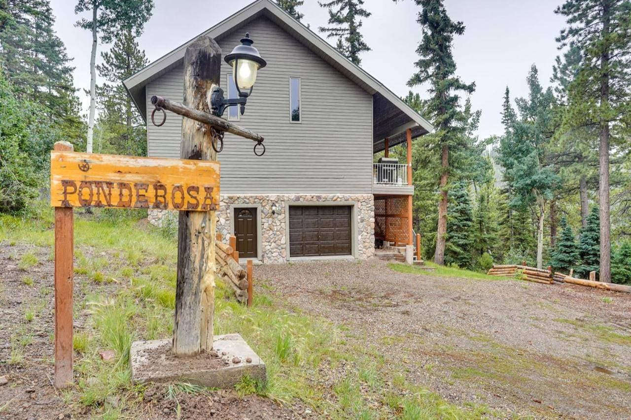 Spacious Beaver Getaway Near Eagle Point Resort! 1