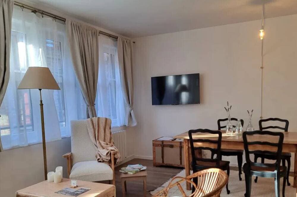 Foto 10 von 15: La Symphonie | Aufzug | Zentrum von Honfleur | 2 Personen
