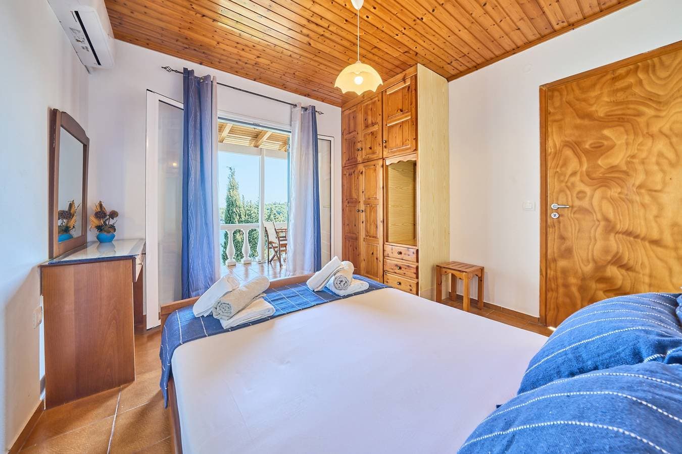 Foto 12 von 34: Studio 'Dolphin 2' mit Meerblick, Wi-Fi und Klimaanlage