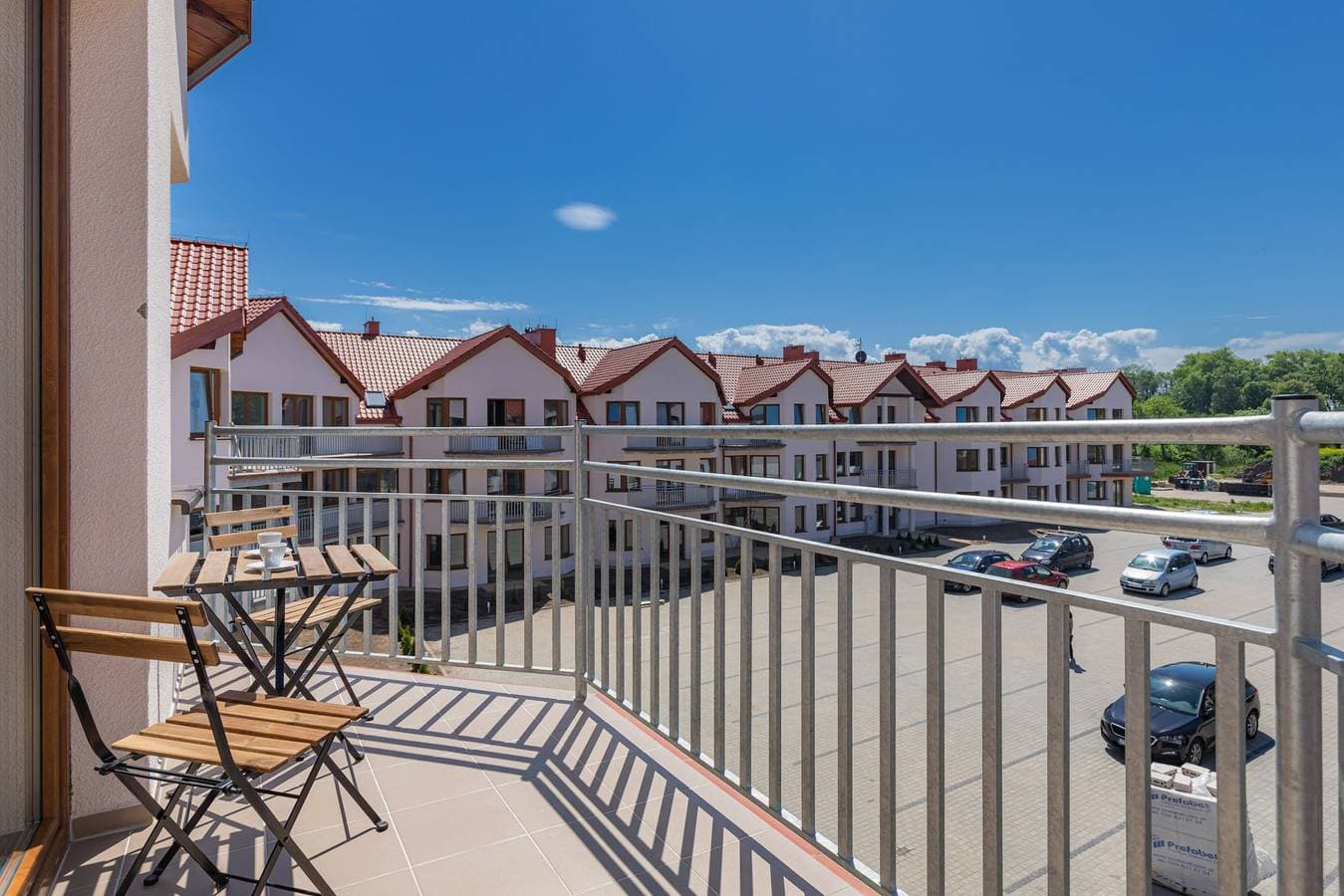 Foto 4 von 40: Stylish Apartment for 6 Persons | Balcony, Close to the Beach