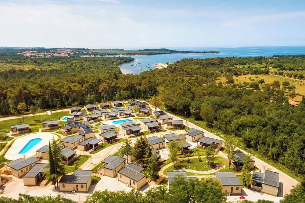 Schöne Wohnung in einem Ferienhaus für 6 Leute mit Klimaanlage, Pool,  W-Lan, TV und Terrasse 1