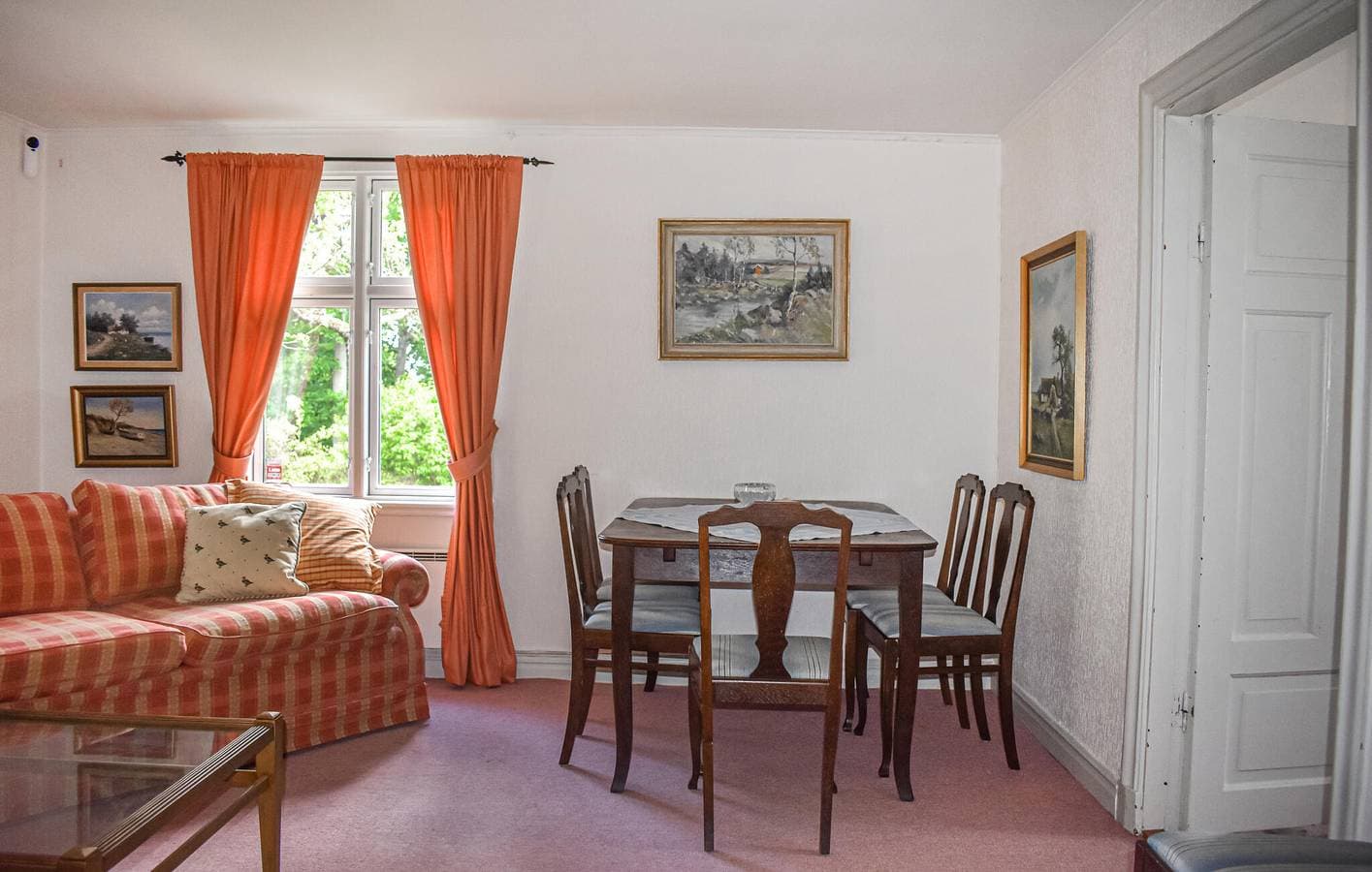 Foto 5 von 28: Ferienhaus für 8 Personen mit Garten