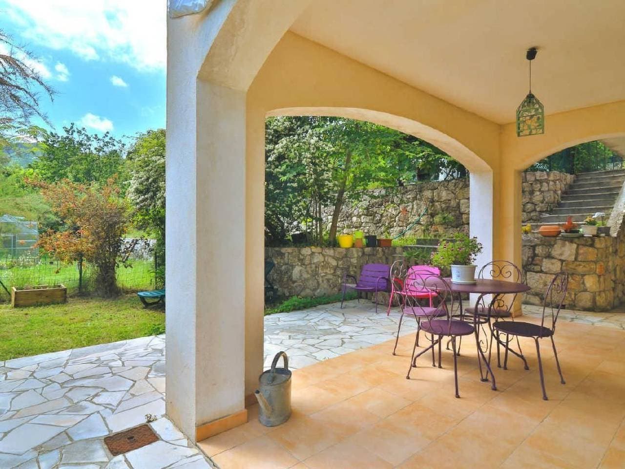 Foto 9 von 25: Appartement in Le Bar-Sur-Loup mit Eigenem Garten
