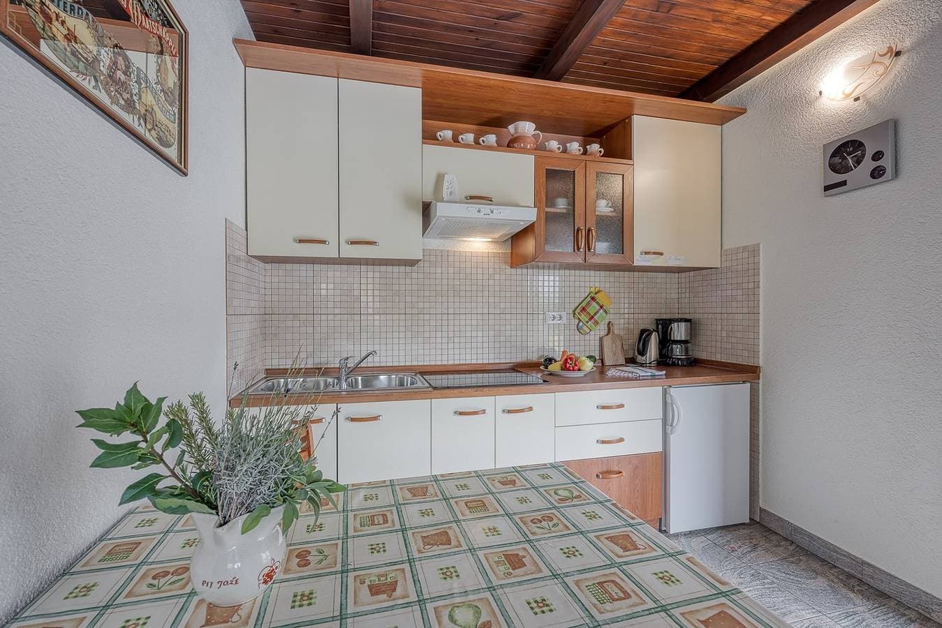 Foto 5 von 12: Ein Schlafzimmer - Haus Folo K1 - Rovinj