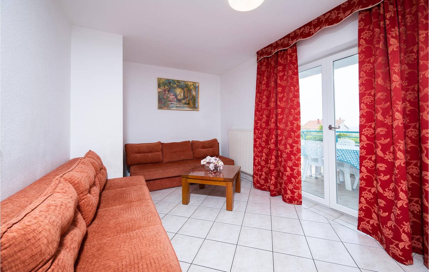 Foto 4 von 55: Gemütliche Ferienwohnung mit Meerblick, Pool, WLAN und Parkplatz – 1,5 km vom Strand entfernt