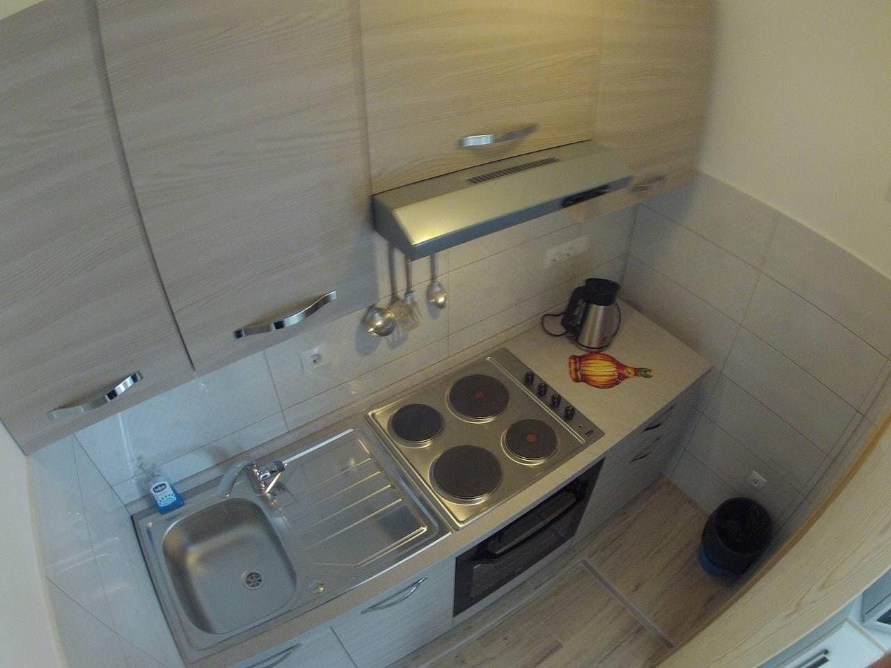 Foto 11 von 15: 1-Zimmer-Ferienwohnung mit Balkon und Meerblick Jelsa, Hvar A-196-e