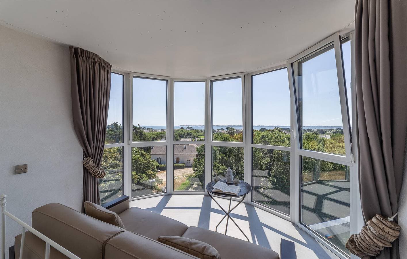 Foto 4 von 25: Wohnung mit Meerblick, 800 m vom Strand Plage de Port Fontaine entfernt