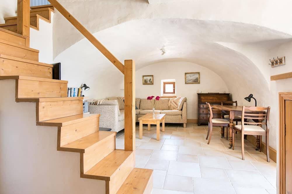 Foto 12 von 27: La Petite Grange - umgebaute gewölbte Scheune - Südliche Ardèche - 2 Schlafzimmer mit Bad