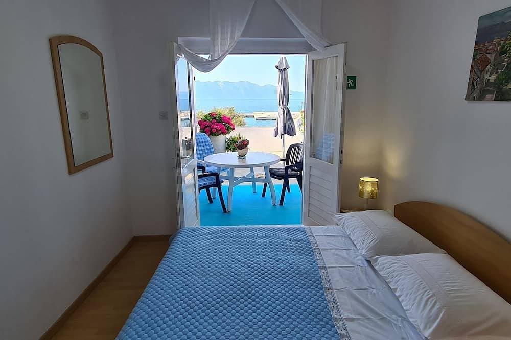 Foto 2 von 14: Ferienwohnungen Lanterna - Sucuraj - Insel Hvar