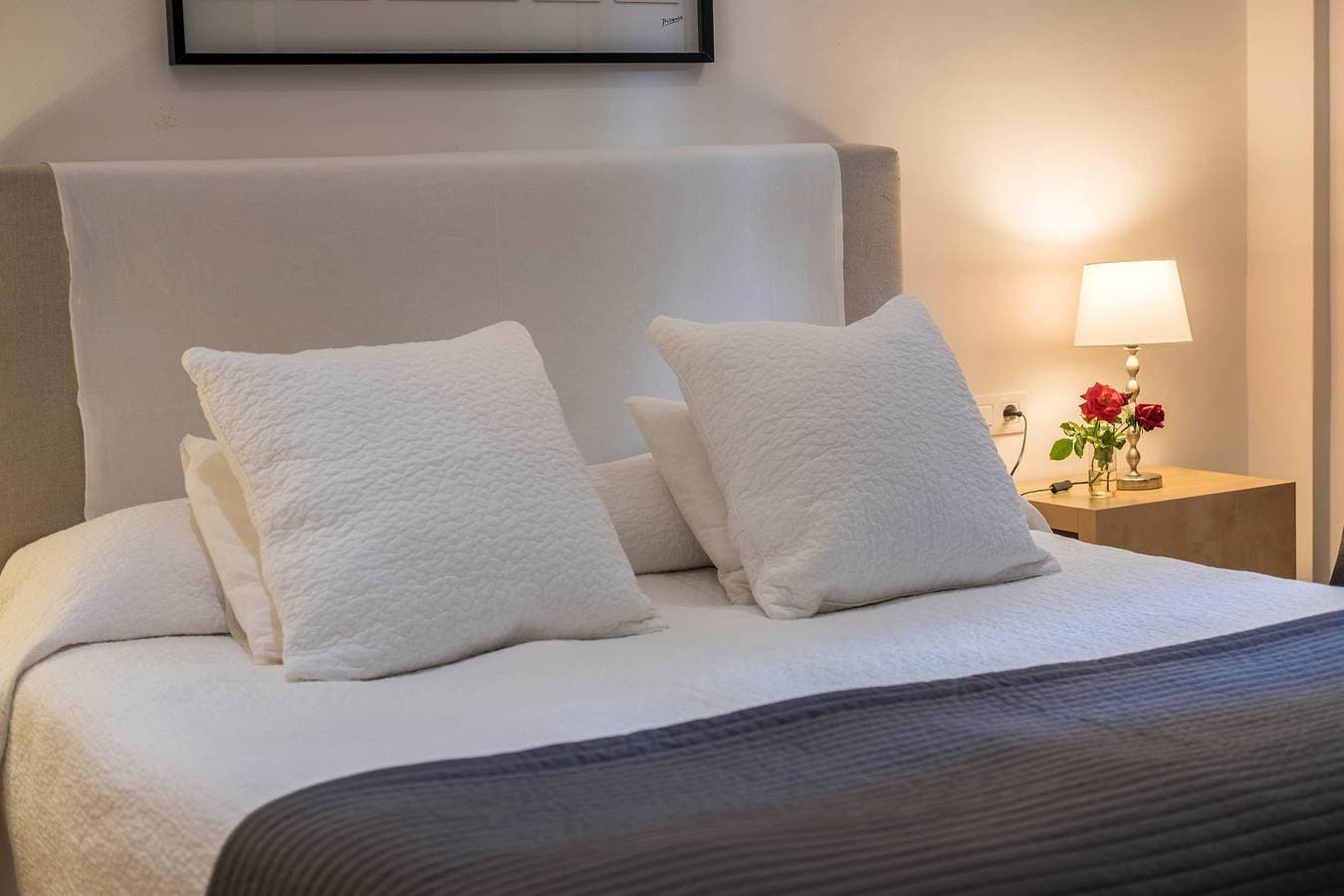 Foto 13 von 23: Einladende Ferienwohnung "Flamboyán" mit Meerblick, Pool, WLAN
