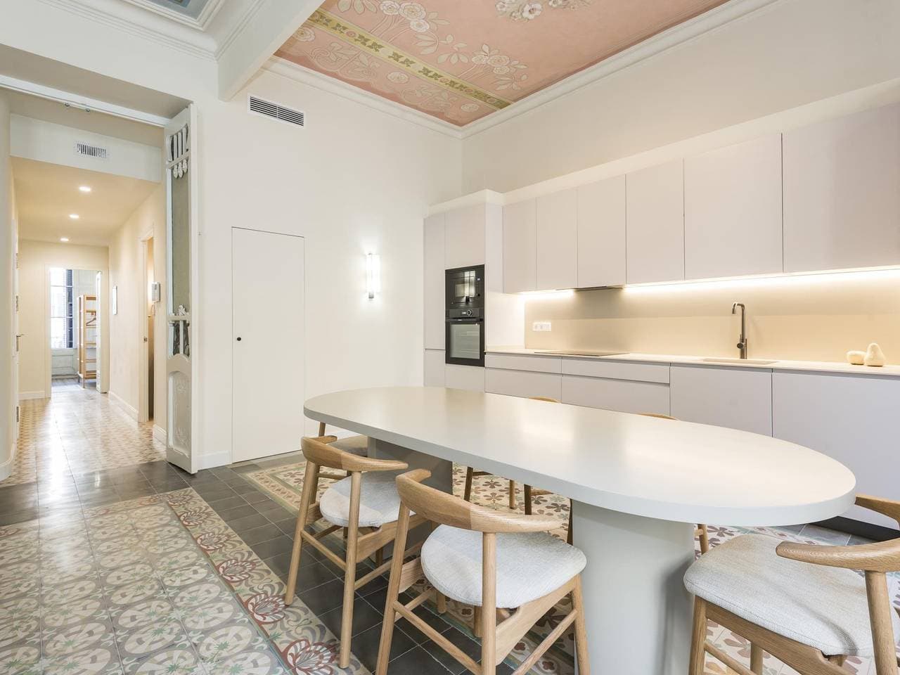 Foto 10 von 46: Ferienwohnung für 5 Personen mit Balkon/Terrasse