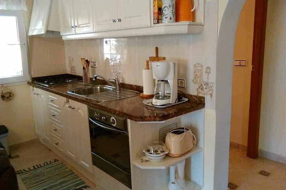 Foto 10 von 24: Moderne Wohnung,Klima,Pool!!   Inkl.Strom,Bettwäsche  Free-WIFI-Faser 1000 Mb 5G