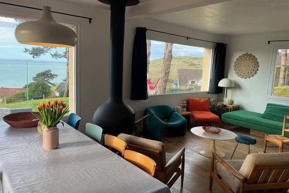 Foto 13 von 28: Sea View 4-bedroom house sleeps 8