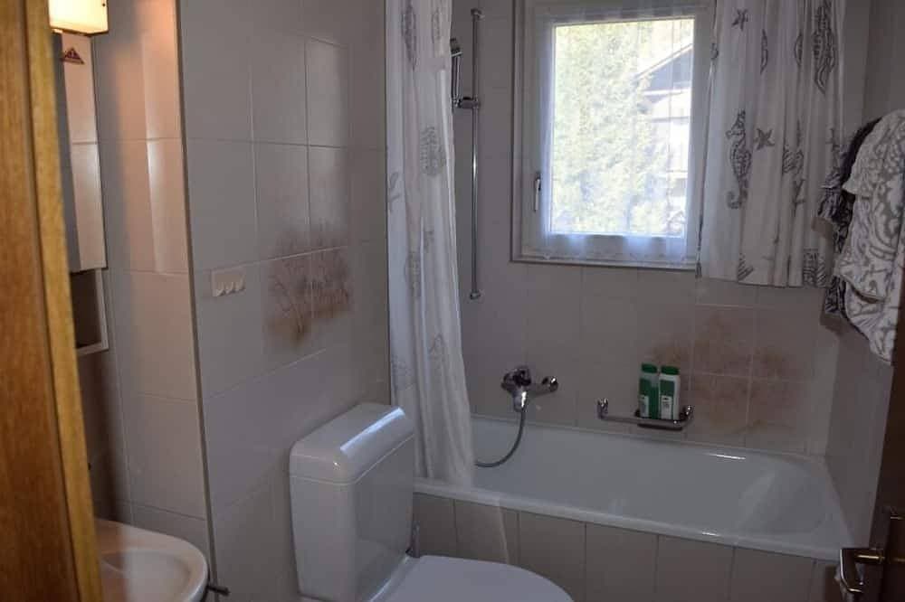 Foto 5 von 28: Beatenberg, grosse, ruhige 1 Zi-Wohnung  Wi-Fi/WLAN, Balkon, Aussicht