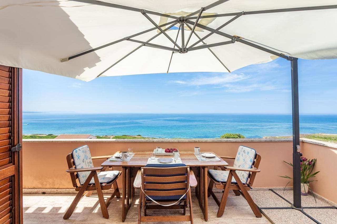 Foto 2 von 5: Two-Bedroom Apartment with Terrace and Sea View