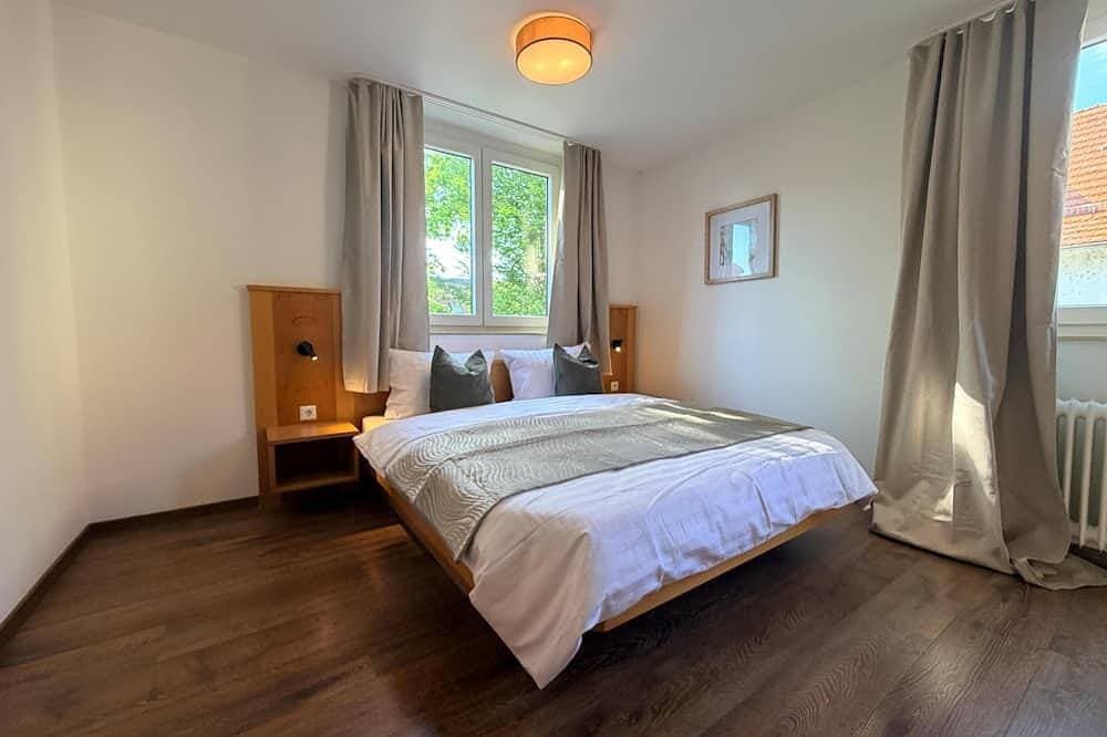 Foto 2 von 29: Ferienwohnung Lakeside – Ihr Logenplatz am Bodensee in Hagnau