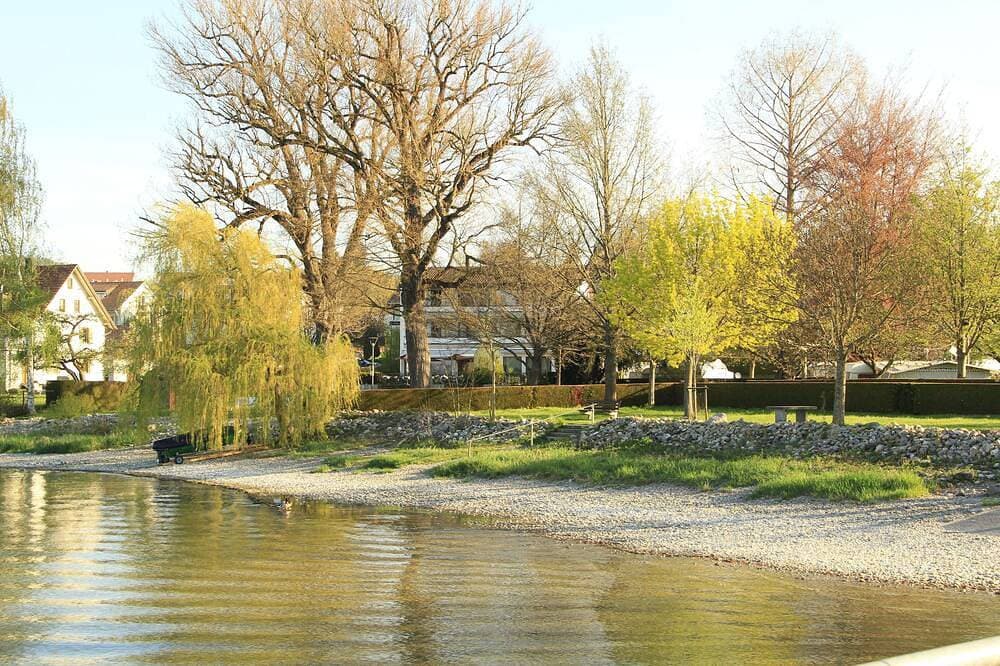 Foto 6 von 30: Schöne ruhige und seenahe Lage max.3 Personen