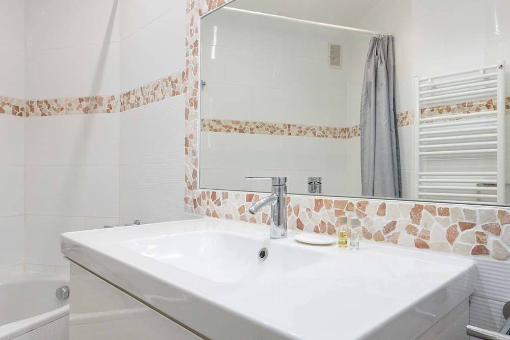 Foto 7 von 23: Paris Stadt, grosse 3 Zimmer Wohnung für 4-6 Personen - perfekt für Familien!