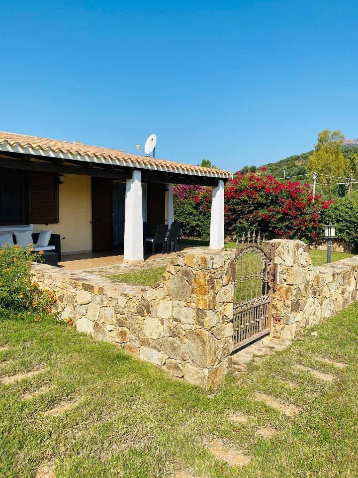 Foto 7 von 22: Villa with Swimming Pool View