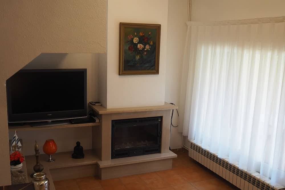 Foto 11 von 30: Villa mit Garten, Pool, Parkplatz, Satellit, WIFI, 10 Gehminuten zum Strand
