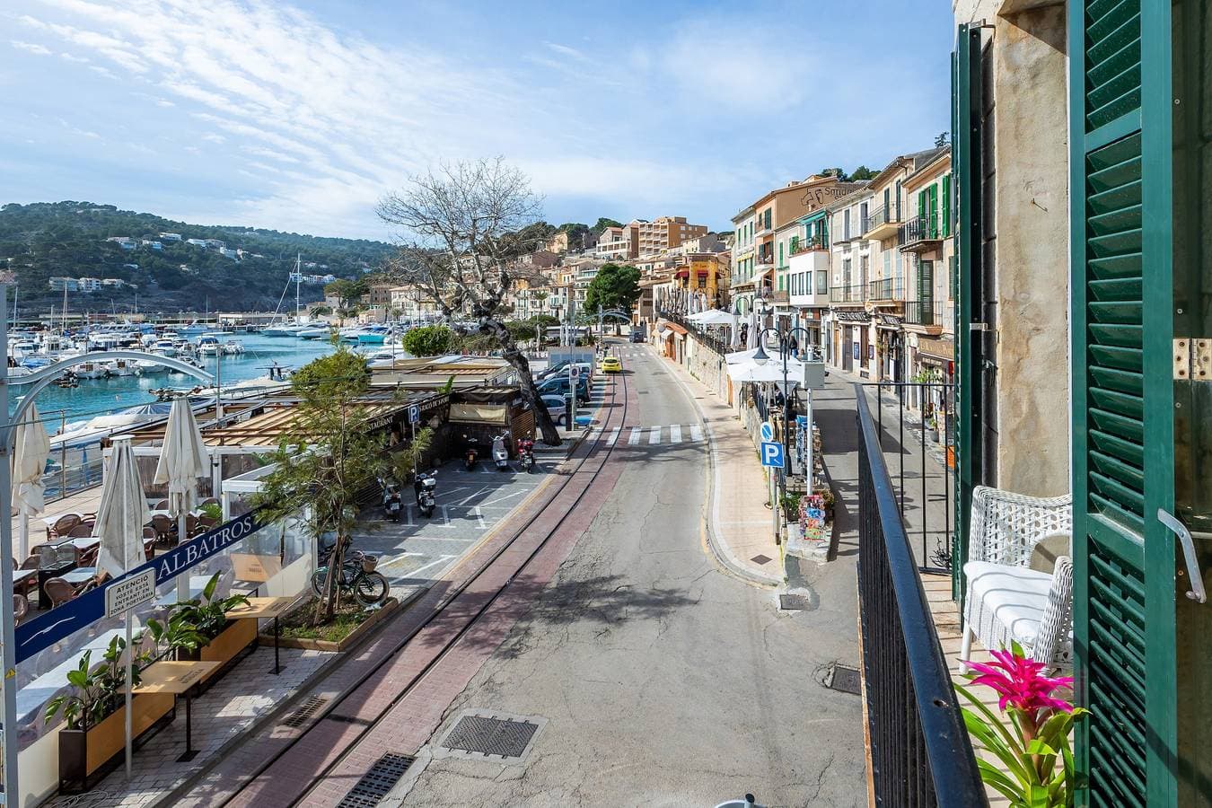 Foto 3 von 32: Marina 48 Apartment direkt am Meer mit Meerblick, WLAN und Klimaanlage