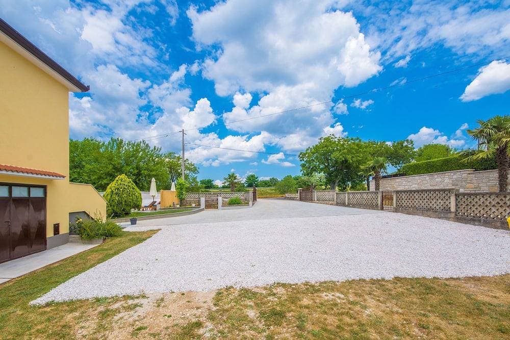 Foto 8 von 30: Top-Ferienhaus mit Pool für 4+1