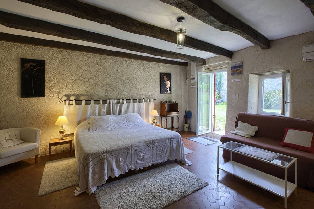 Foto 10 von 16: Bed & Breakfast mit Charakter in den Weinbergen, 13 km von Saint-Emilion entfernt