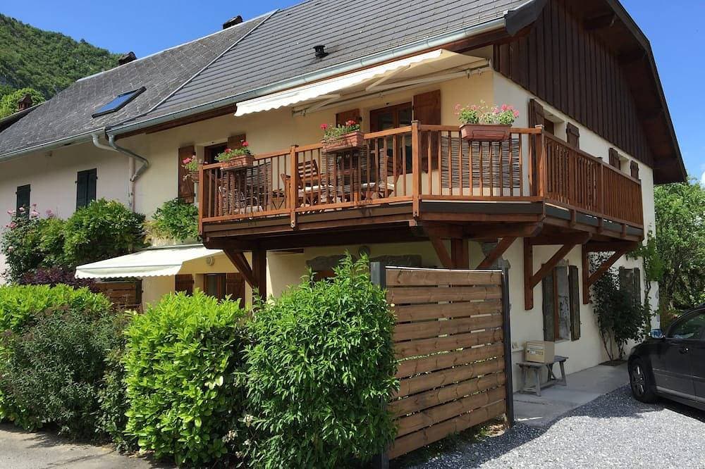 Foto 10 von 16: Dorfwohnung im Erdgeschoss am Rande des Lake Annecy