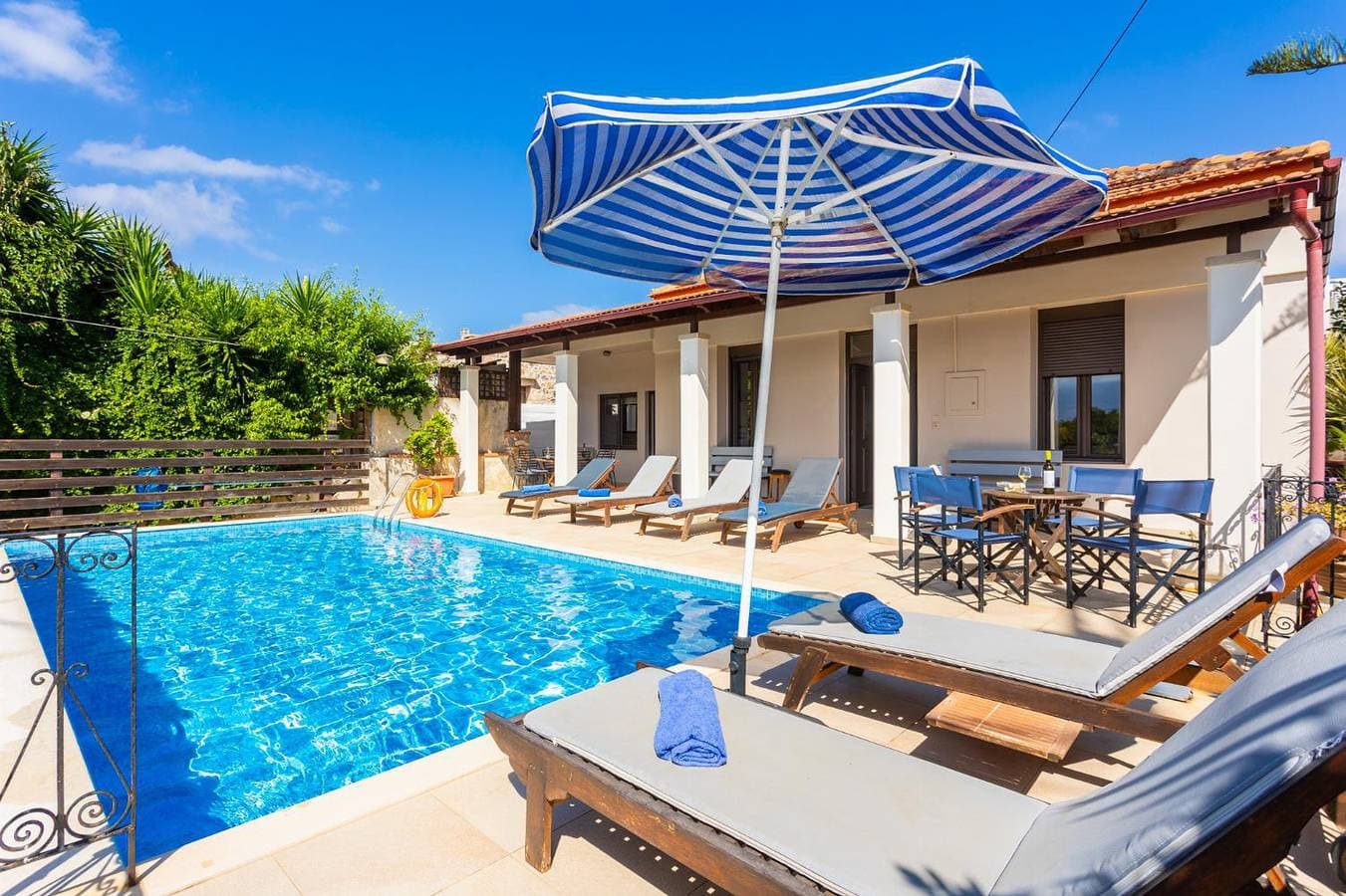 Foto 2 von 27: Villa für 6 Personen mit Garten