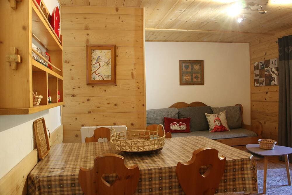 Foto 8 von 26: Cosy apartment, Le Loissel, Villaroger 4kms from the chairlift to Les Arcs