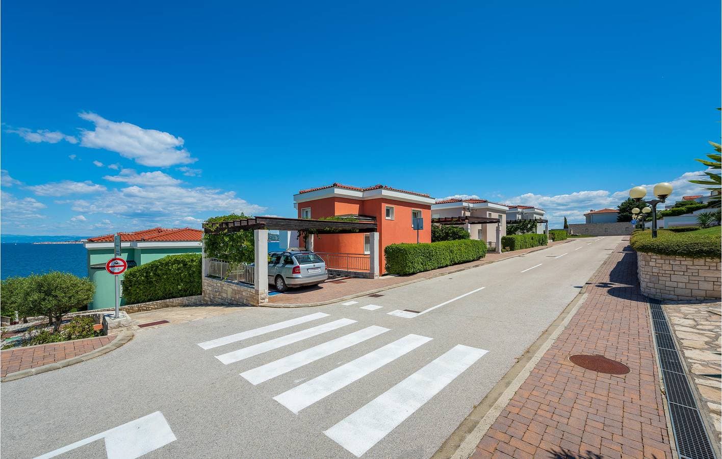 Foto 7 von 37: Ferienwohnung mit Meerblick, Pool, WLAN und Terrasse in der Nähe des FKK-Strandes Kanegra